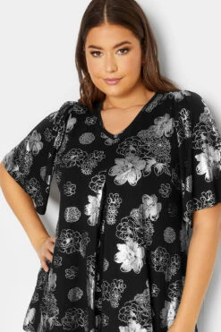 YOURS LUXURY Curve Silver Floral Foil Print Top -Plus Size Apparel Shop 006bf2fe 74d2 41 301646 D
