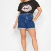 YOURS Curve Black 'J'adore' Slogan Lips Foil Print T-Shirt 2 YOURS Curve Black 'J'adore' Slogan Lips Foil Print T-Shirt -Plus Size Apparel Shop 02e16219 2624 46 320892 B