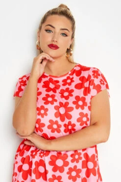 LIMITED COLLECTION Curve Pink Retro Floral Print Grown On Sleeve T-Shirt -Plus Size Apparel Shop 053b981a 1926 4b 214736 D