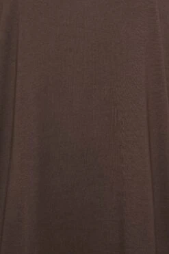 YOURS Curve Chocolate Brown Oversized Boxy T-Shirt -Plus Size Apparel Shop 0b2e9913 ae88 47 320545 Z