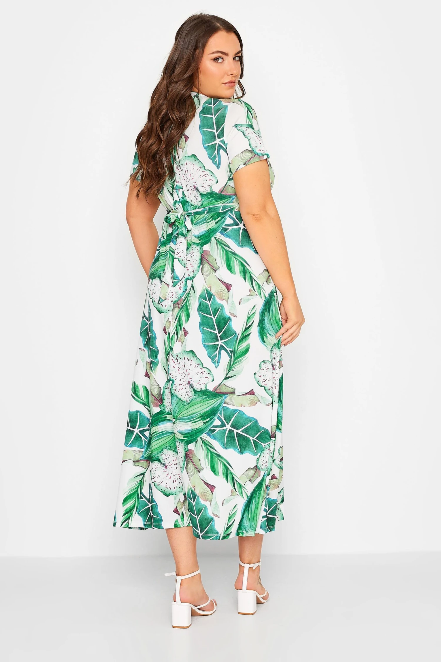 YOURS Curve White Leaf Print Maxi Wrap Dress 4 YOURS Curve White Leaf Print Maxi Wrap Dress - Image 2