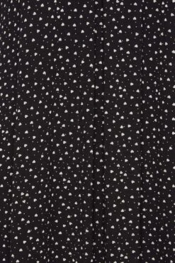 YOURS Curve Black Ditsy Heart Print Maxi Dress -Plus Size Apparel Shop 259644a4 33a8 4d 302054 Z