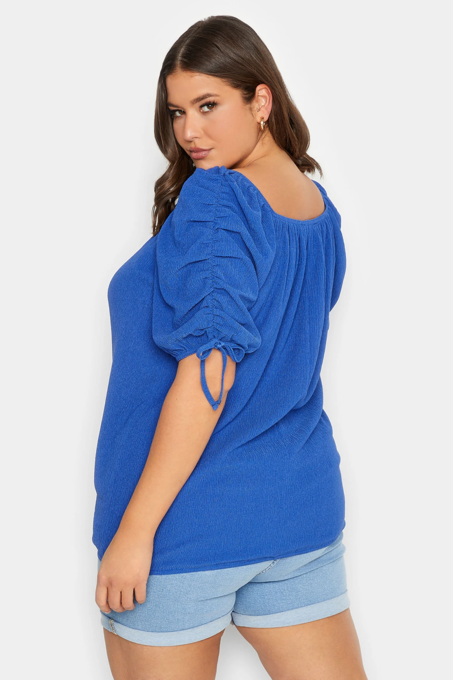 YOURS Curve Blue Textured Bubble Hem Top 4 YOURS Curve Blue Textured Bubble Hem Top - Image 2