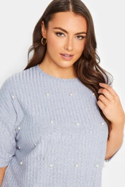 YOURS Curve Blue Pearl Embellished Split Hem T-Shirt 10 YOURS Curve Blue Pearl Embellished Split Hem T-Shirt -Plus Size Apparel Shop 3f7481f7 3ea1 41 301334 D