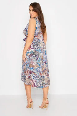 YOURS LONDON Curve White Paisley Print Satin Wrap Dress 9 YOURS LONDON Curve White Paisley Print Satin Wrap Dress -Plus Size Apparel Shop 3f825d16 9766 4a 161576 C