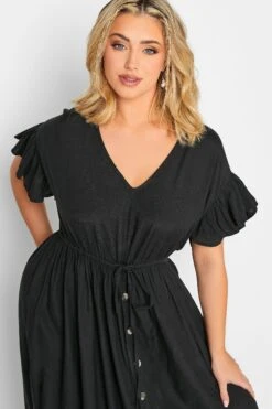 LIMITED COLLECTION Curve Black Frill Sleeve Cotton Maxi Dress 10 LIMITED COLLECTION Curve Black Frill Sleeve Cotton Maxi Dress -Plus Size Apparel Shop 4da5e55f d81d 46 215680 D