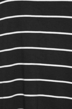 LIMITED COLLECTION Curve Black Mixed Stripe Print T-Shirt -Plus Size Apparel Shop 4deb7a89 1c02 4d 215618 Z