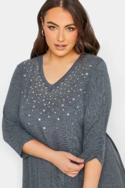 YOURS Curve Blue Star Embellished Jersey Top -Plus Size Apparel Shop 507d8ba9 fc5f 47 301861 D