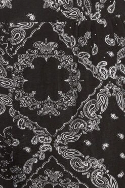 YOURS Curve Black Tile Print Jersey Shorts -Plus Size Apparel Shop 50a85728 7c7a 44 144835 Z