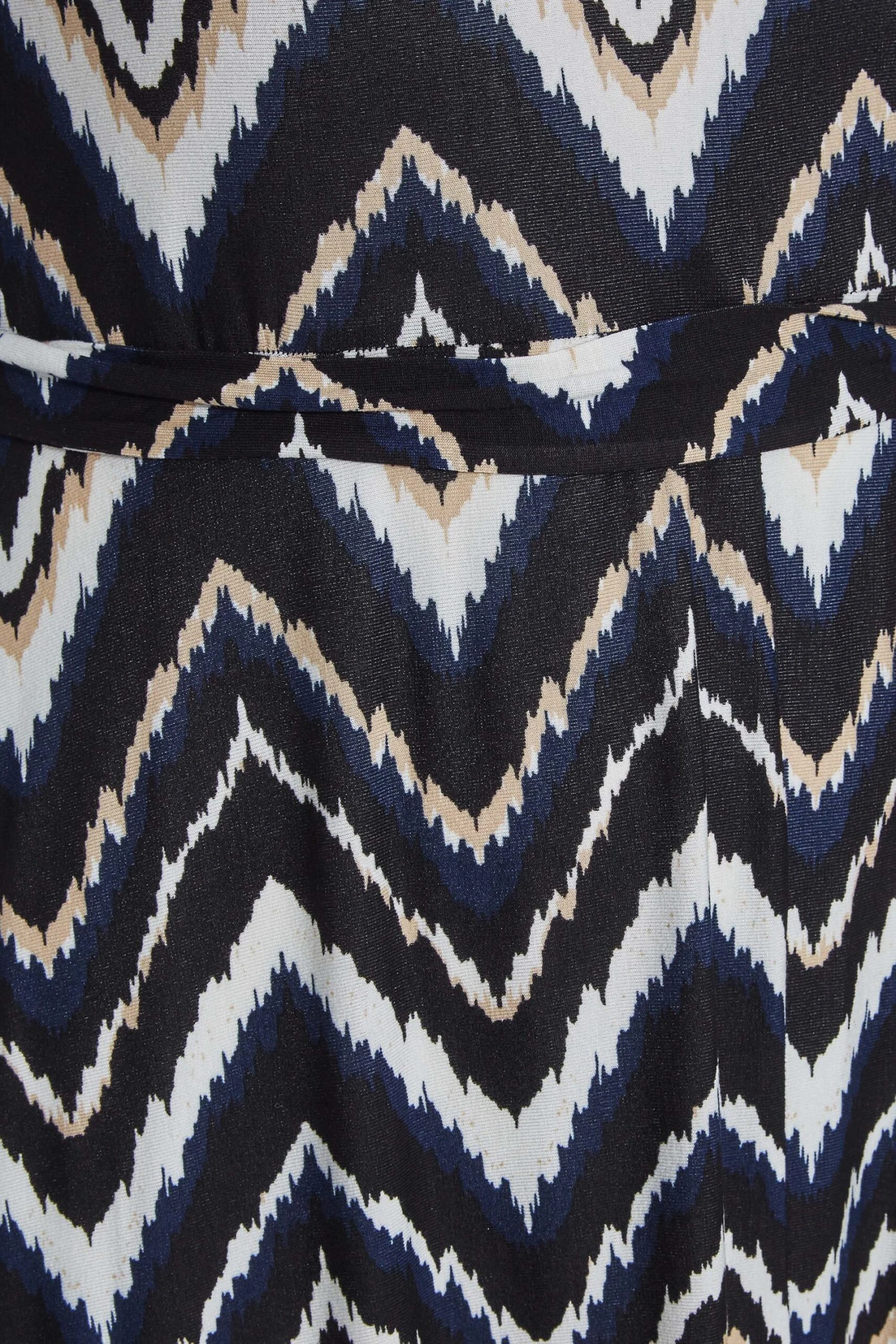 YOURS LONDON Curve Black Geometric Print Tiered Maxi Dress 6 YOURS LONDON Curve Black Geometric Print Tiered Maxi Dress - Image 4