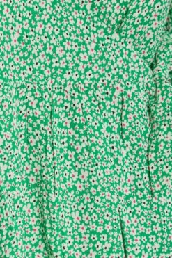 LIMITED COLLECTION Curve Green Ditsy Wrap Dress 11 LIMITED COLLECTION Curve Green Ditsy Wrap Dress -Plus Size Apparel Shop 6cdc8326 1c44 4e 214397 Z