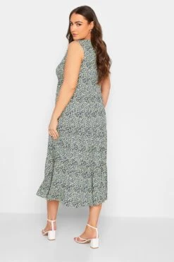 YOURS Curve Blue Floral Ditsy Print Maxi Wrap Dress -Plus Size Apparel Shop 6de07f3b 7357 4f 301897 C