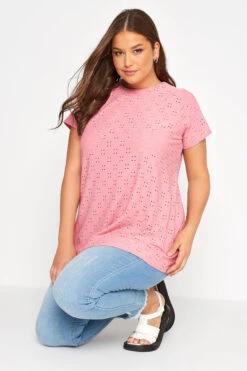 YOURS Curve Pink Broderie Anglaise Swing T-Shirt -Plus Size Apparel Shop 6ec7f5dc 9697 4e 320301 D