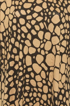 YOURS Curve Black & Beige Brown Animal Print Top -Plus Size Apparel Shop 6ee0b8b6 3e86 43 320622 Z