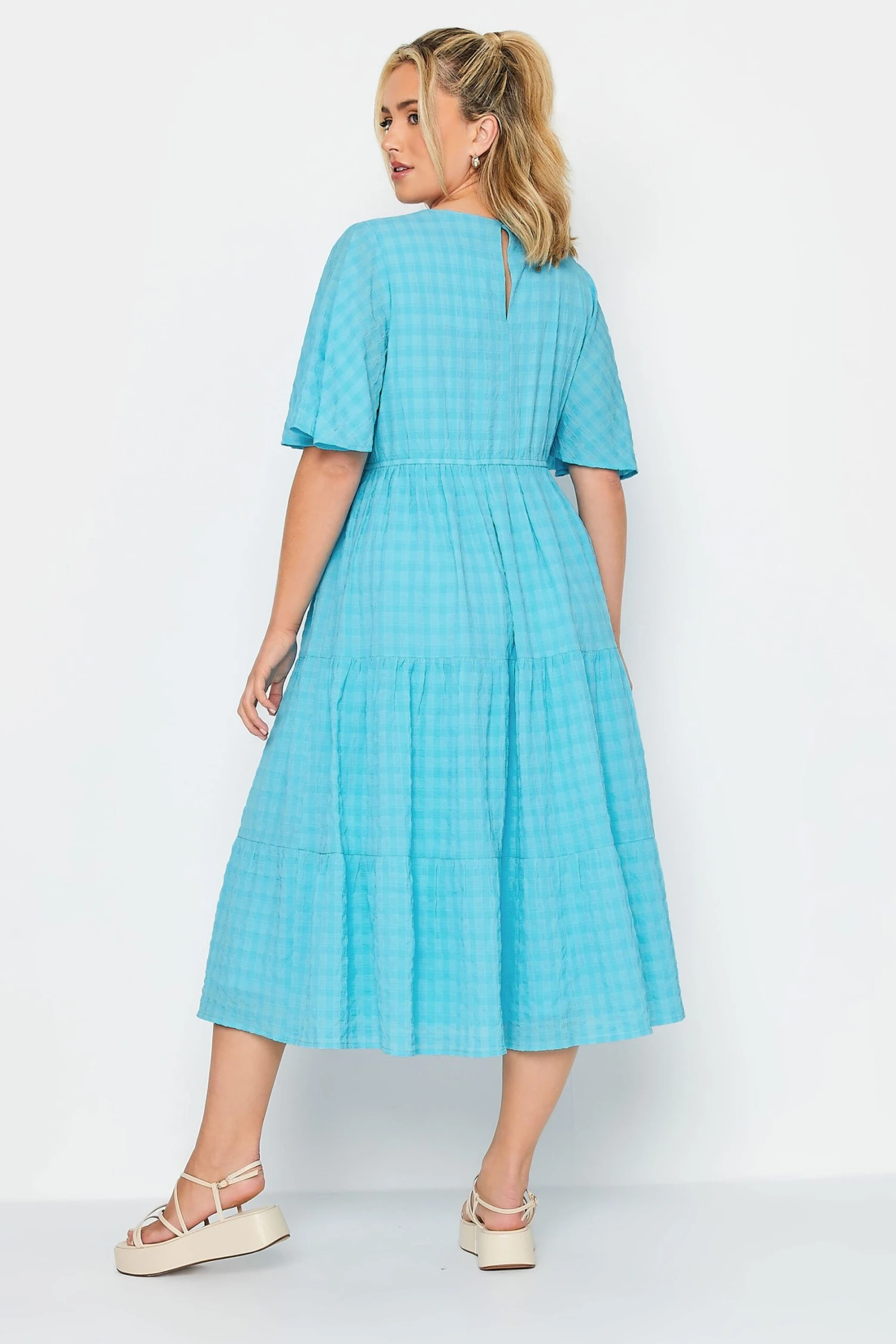 LIMITED COLLECTION Curve Aqua Blue Textured Tiered Smock Dress 5 LIMITED COLLECTION Curve Aqua Blue Textured Tiered Smock Dress - Image 3