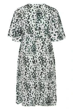 YOURS LONDON Curve White Dalmatian Print Wrap Dress 13 YOURS LONDON Curve White Dalmatian Print Wrap Dress -Plus Size Apparel Shop 7ba3ec02 b0aa 41 161349 BK