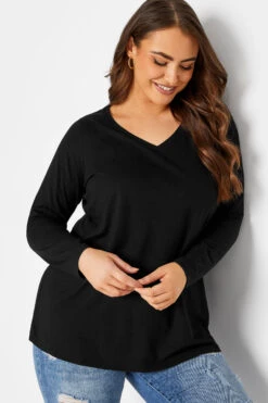 YOURS Curve Black Long Sleeve Essential T-Shirt -Plus Size Apparel Shop 7d4b8492 5469 4a 320548 D