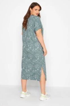 LIMITED COLLECTION Curve Khaki Green Acid Wash Side Split T-Shirt Dress 9 LIMITED COLLECTION Curve Khaki Green Acid Wash Side Split T-Shirt Dress -Plus Size Apparel Shop 81d45a1f 309e 4b 214434 C