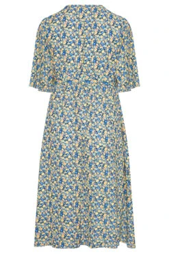 YOURS LONDON Curve Blue Ditsy Floral Wrap Dress 13 YOURS LONDON Curve Blue Ditsy Floral Wrap Dress -Plus Size Apparel Shop 8cbf971a d72e 49 161233 BK