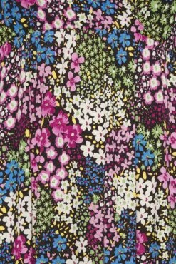 YOURS Curve Black & Green Ditsy Print Frill Sleeve Wrap Maxi Dress -Plus Size Apparel Shop 8d5fa67f 4edc 45 301889 Z