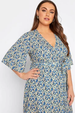 YOURS LONDON Curve Blue Ditsy Floral Wrap Dress 10 YOURS LONDON Curve Blue Ditsy Floral Wrap Dress -Plus Size Apparel Shop 98424be8 8f2f 4e 161233 D