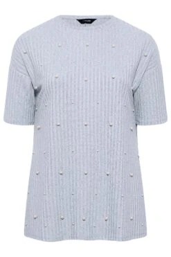 YOURS Curve Blue Pearl Embellished Split Hem T-Shirt 12 YOURS Curve Blue Pearl Embellished Split Hem T-Shirt -Plus Size Apparel Shop 9b5d547f 10ed 49 301334 X