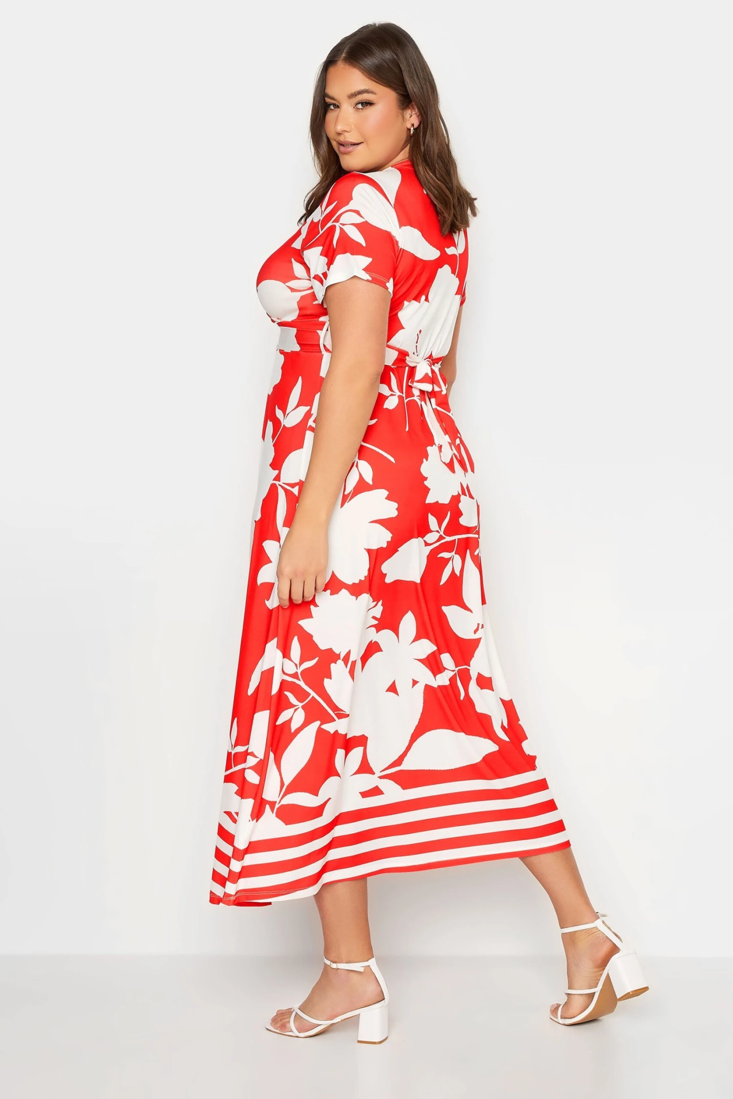 YOURS Curve Red Floral Midaxi Wrap Dress 4 YOURS Curve Red Floral Midaxi Wrap Dress - Image 2
