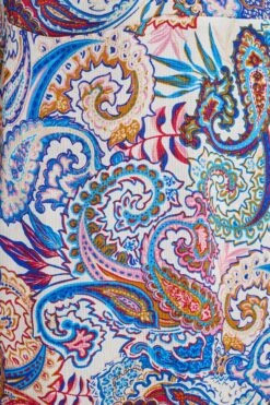 YOURS LONDON Curve White Paisley Print Satin Wrap Dress 11 YOURS LONDON Curve White Paisley Print Satin Wrap Dress -Plus Size Apparel Shop b3f1711b b26b 41 161576 Z