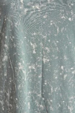 LIMITED COLLECTION Curve Khaki Green Acid Wash Side Split T-Shirt Dress 10 LIMITED COLLECTION Curve Khaki Green Acid Wash Side Split T-Shirt Dress -Plus Size Apparel Shop b8f1cf06 beb7 42 214434 Z