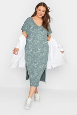 LIMITED COLLECTION Curve Khaki Green Acid Wash Side Split T-Shirt Dress 13 LIMITED COLLECTION Curve Khaki Green Acid Wash Side Split T-Shirt Dress -Plus Size Apparel Shop bb2da69f 2299 44 214434 B