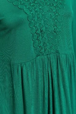 YOURS Curve Green Crochet Trim Long Sleeve Tunic Top -Plus Size Apparel Shop be77f23d 8c98 44 320341 Z