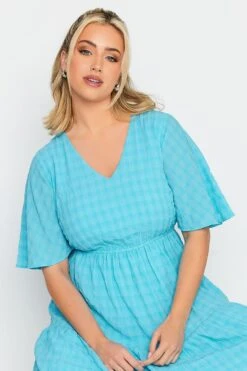 LIMITED COLLECTION Curve Aqua Blue Textured Tiered Smock Dress 11 LIMITED COLLECTION Curve Aqua Blue Textured Tiered Smock Dress -Plus Size Apparel Shop c3100e24 f9e9 47 215543 D