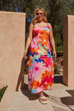 LIMITED COLLECTION Curve Pink Floral Print Cami Maxi Dress -Plus Size Apparel Shop c84fa8c8 62d0 44 215559 L3