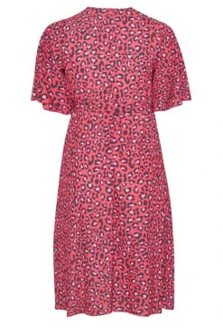 YOURS LONDON Curve Red Leopard Print Midi Wrap Dress 13 YOURS LONDON Curve Red Leopard Print Midi Wrap Dress -Plus Size Apparel Shop d02472a9 486e 45 161728 Y