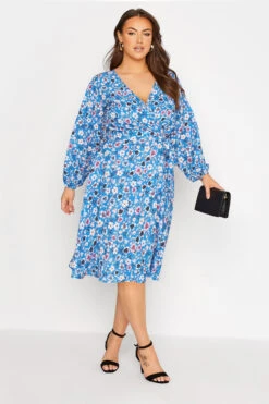 YOURS LONDON Curve Blue Floral Print Wrap Dress