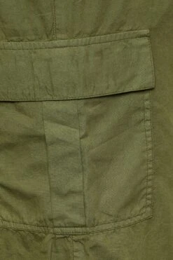YOURS Curve Khaki Green Cargo Shorts -Plus Size Apparel Shop d25e5ef2 ba9e 41 144853 Z
