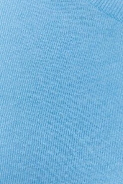 YOURS Curve Blue Long Sleeve V-Neck T-Shirt 11 YOURS Curve Blue Long Sleeve V-Neck T-Shirt -Plus Size Apparel Shop d3d0ca9e cee4 4d 320512 Z