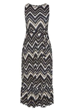 YOURS LONDON Curve Black Geometric Print Tiered Maxi Dress 12 YOURS LONDON Curve Black Geometric Print Tiered Maxi Dress -Plus Size Apparel Shop e35b1f55 b6fd 47 161589 X