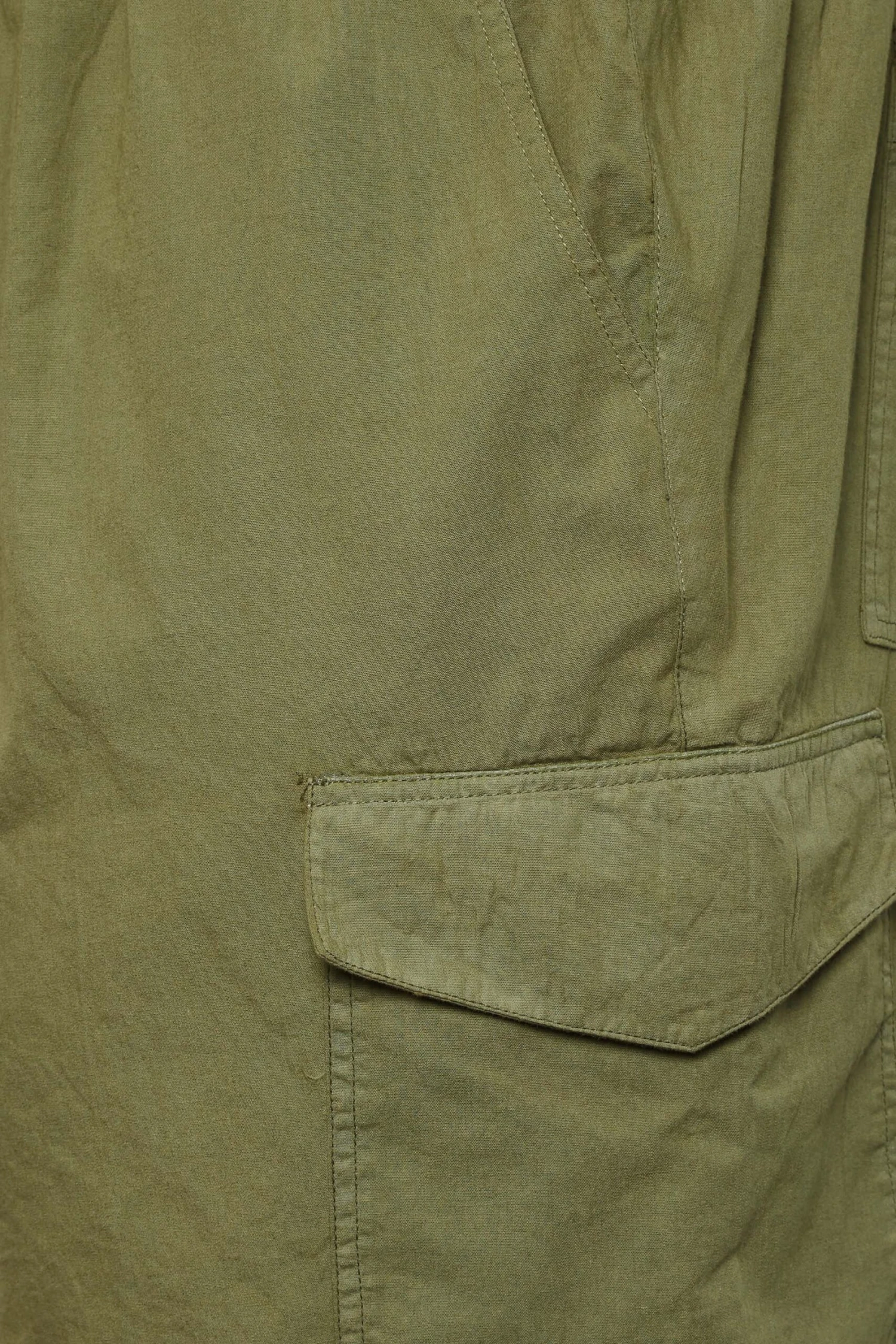 LIMITED COLLECTION Curve Khaki Green Paperbag Cargo Shorts 6 LIMITED COLLECTION Curve Khaki Green Paperbag Cargo Shorts - Image 4
