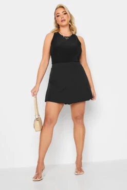 LIMITED COLLECTION Curve Black Skort 10 LIMITED COLLECTION Curve Black Skort -Plus Size Apparel Shop f82d6036 1e88 43 215762 B1