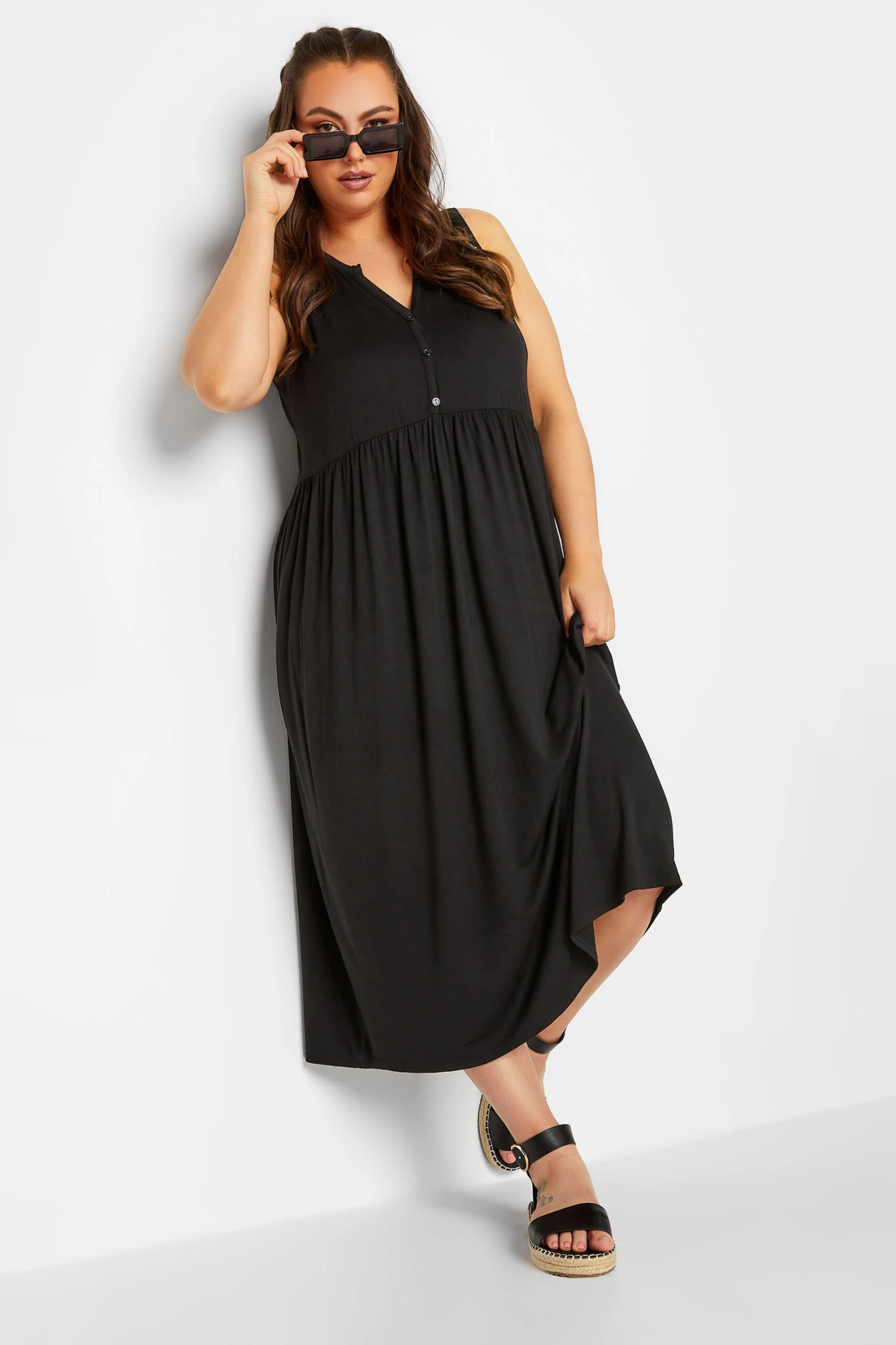 Plus Size Apparel Shop 20 Plus Size Apparel Shop -Plus Size Apparel Shop 44e0366c 2ec3 4c 215754 B scaled 1
